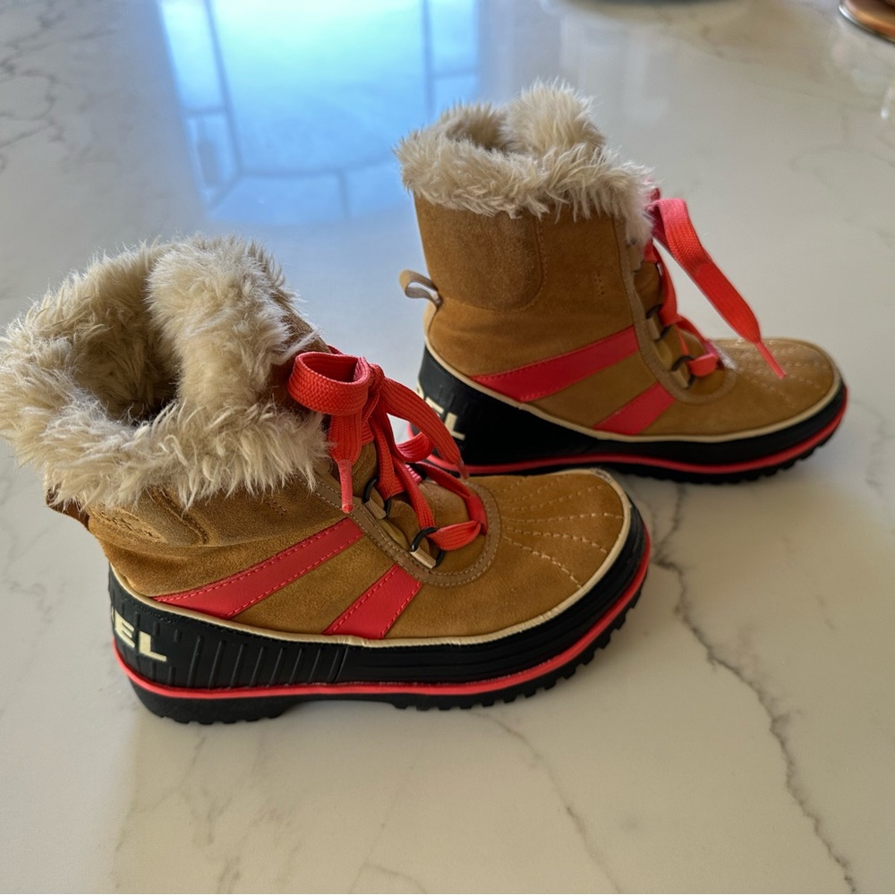 Sorel Tan Winter Boots